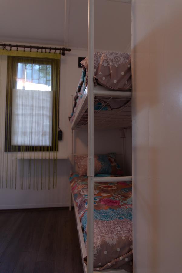 Hostel Belgrade Shungit Buitenkant foto